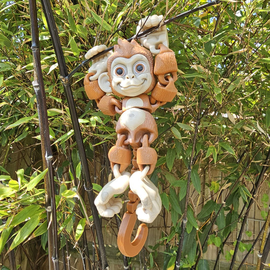 Mega Monkey – Big Hands, Bigger Personality